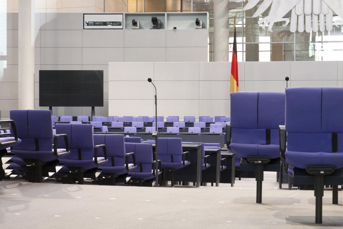 Das Frühjahrsgutachten übergibt der ZIA an die Politik, 2022 an Klara Geywitz, Bundesministerin für Wohnen, Stadtentwicklung und Bauwesen.